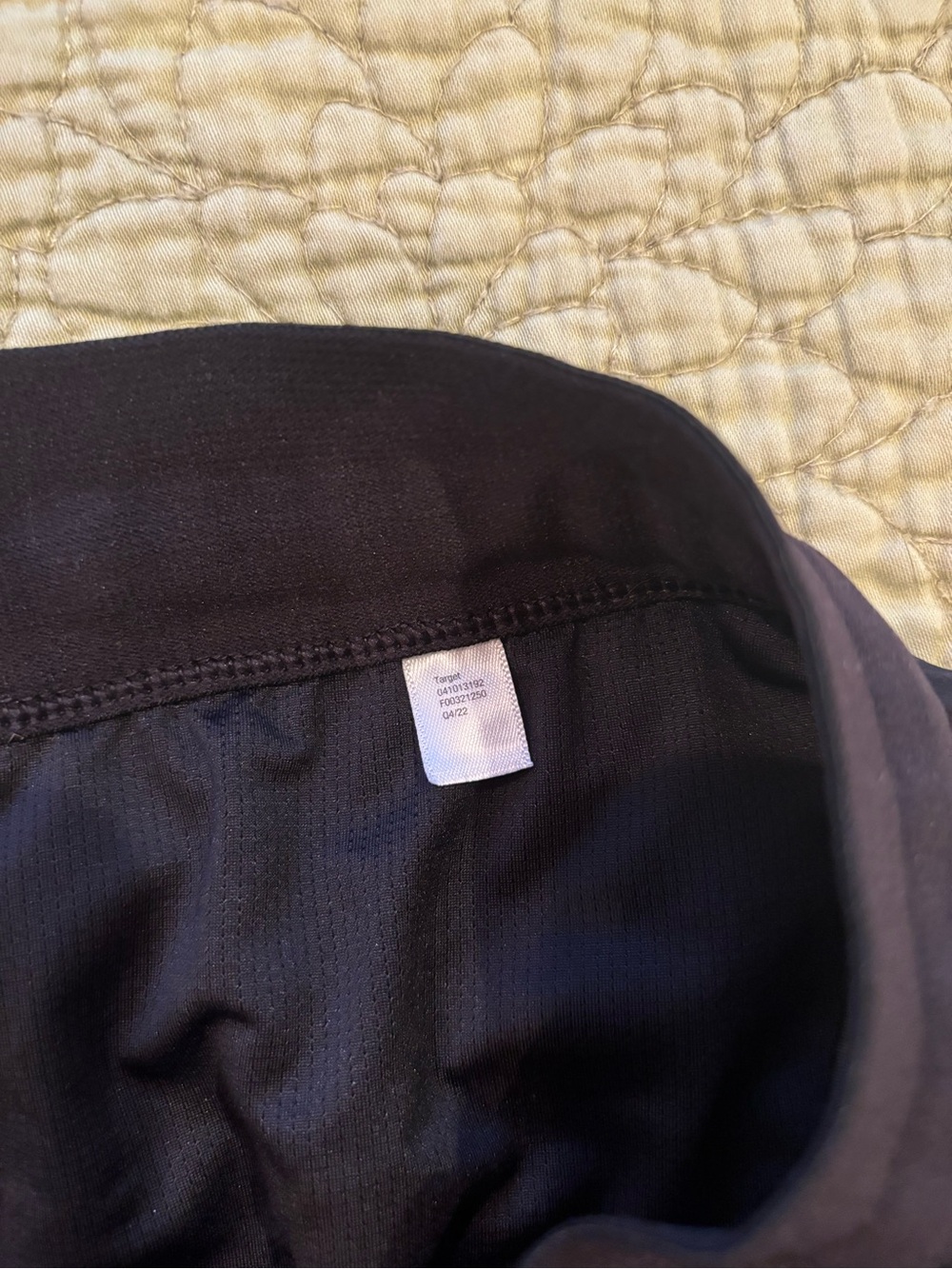 ๐ 3/$15 All in Motion Black Running Shorts M - Picture 4 of 10